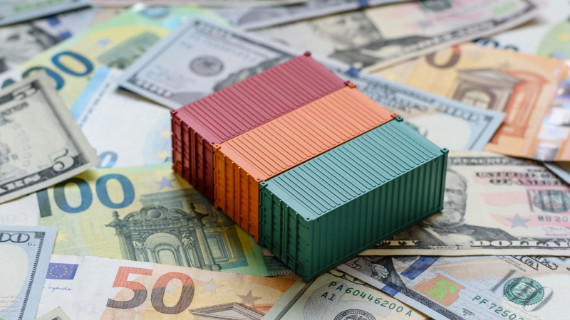 Tariffs reshape holiday shopping economics as retailers navigate unprecedented price pressures, according to Pricefx
